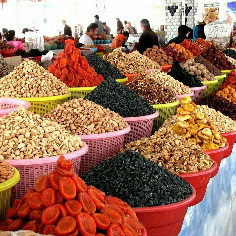 орехи базар узбекистан